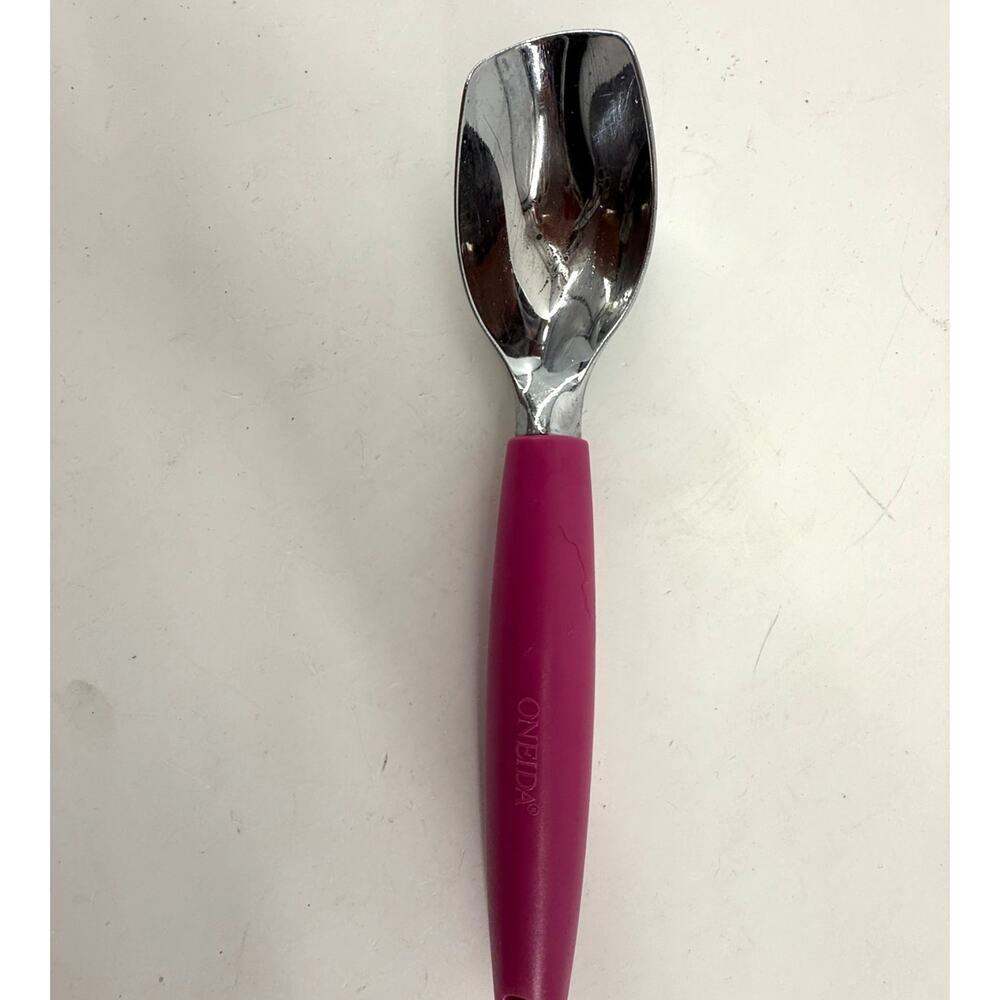 Oneida Pink Handle Ice Cream Scoop Metal Kitchen Utensil Dessert Server